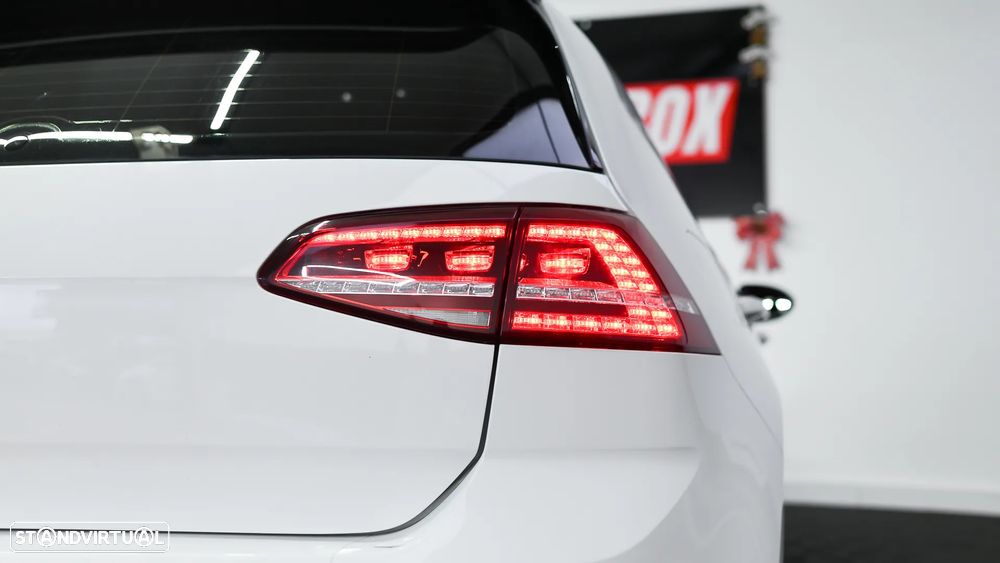 VW Golf 2.0 TSi GTi DSG Performance - 29