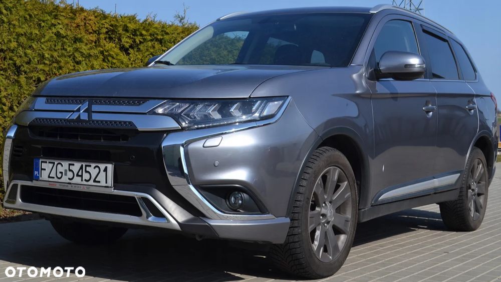 Mitsubishi Outlander 2.0 Intense 4WD CVT - 1