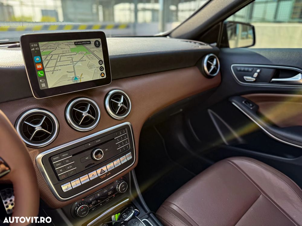 Mercedes-Benz A 45 AMG - 14