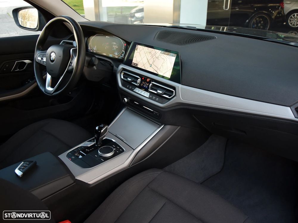 BMW 330 e Corporate Edition Auto - 18