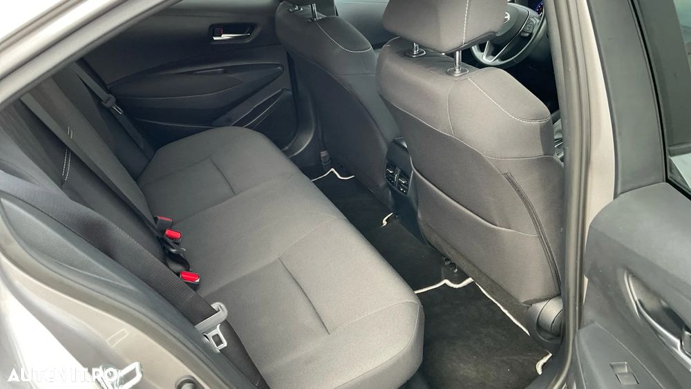 Toyota Corolla 1.8 HSD Dynamic - 15