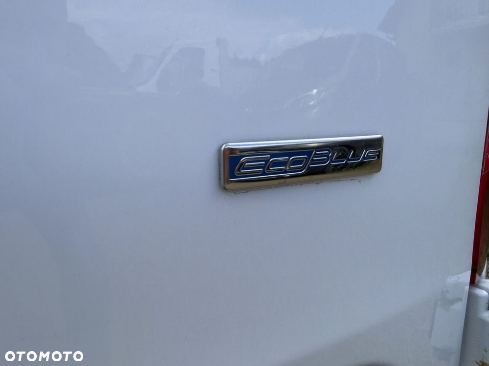 Ford Transit Custom - 13