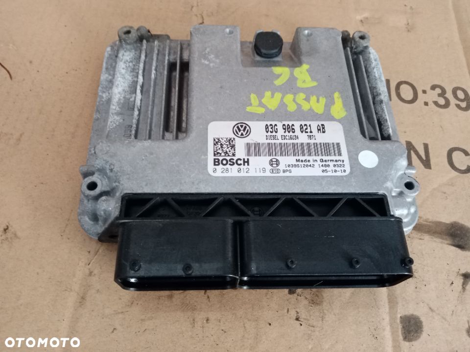 Komputer sterownik silnika VW Passat B6 03G906021AB - 1