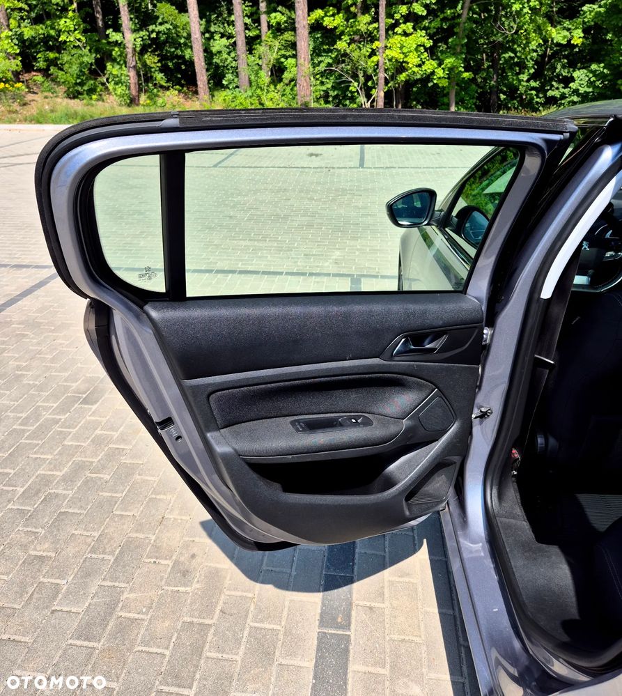 Peugeot 308 BlueHDi 120 Stop & Start Allure - 13