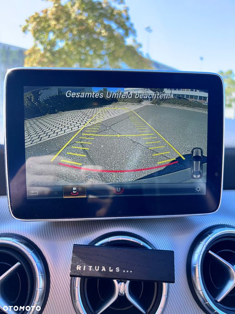 Mercedes-Benz CLA 250 4Matic 7G-DCT - 7