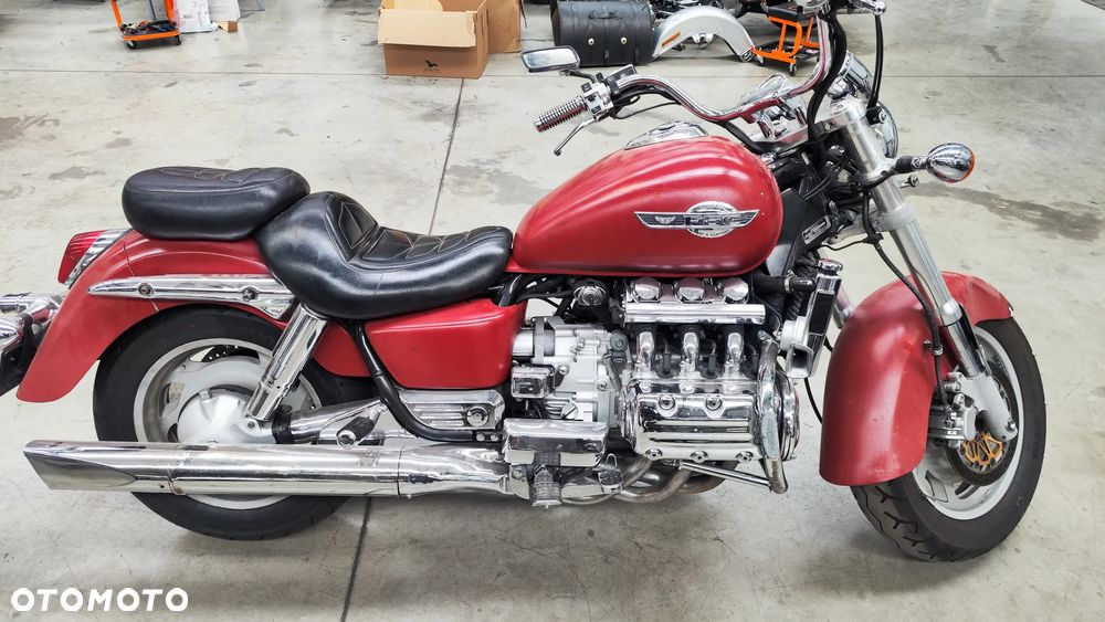Honda GL - 5