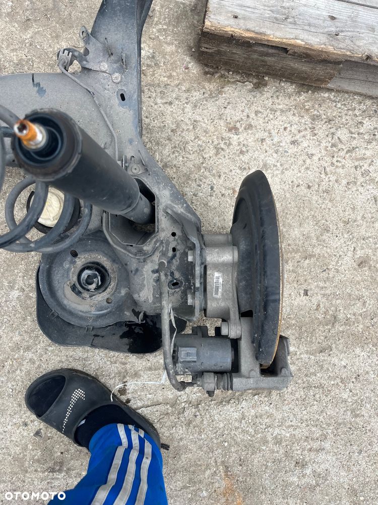 Belka tył Citroen C5 Aircross 3008 II 5008 II DS4 II - 3