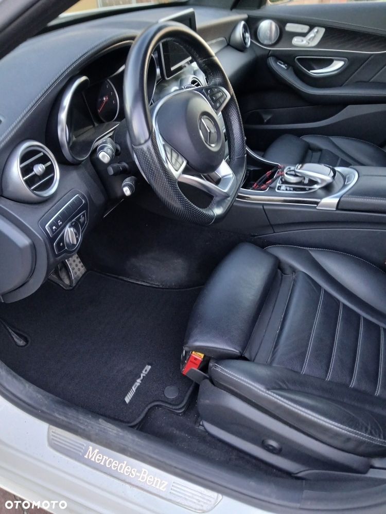 Mercedes-Benz Klasa C 200 4-Matic 9G-TRONIC - 4