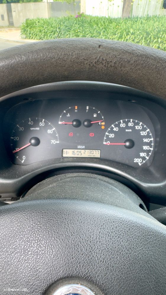 Fiat Punto 1.2 16V 80 Sport - 11