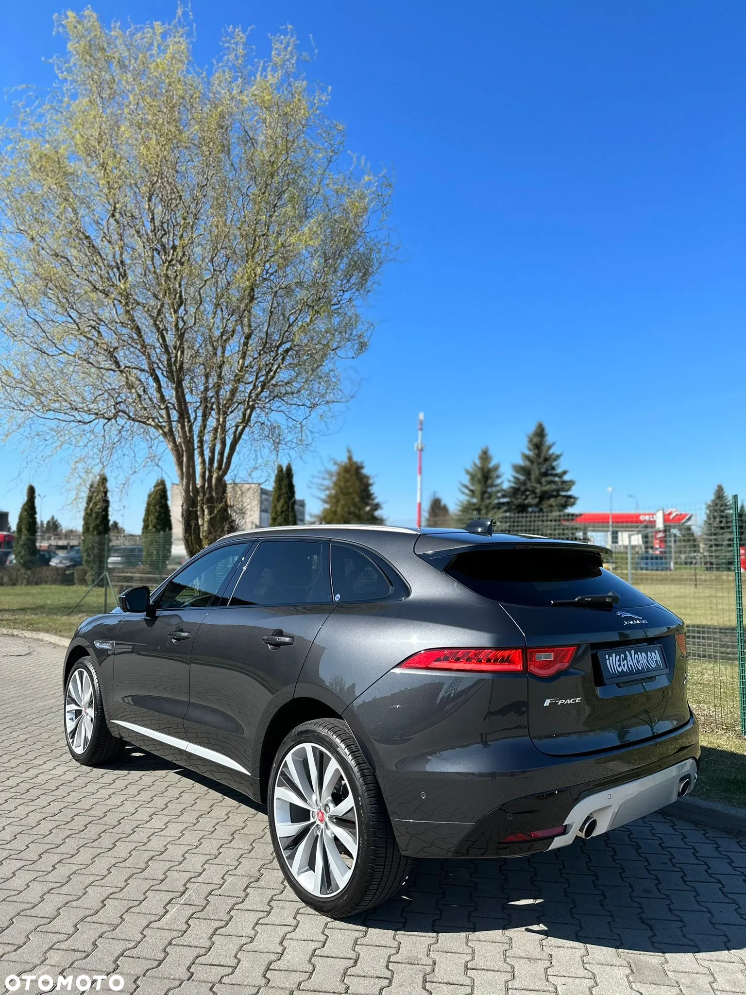 Jaguar F-Pace 3.0 V6 AWD S - 13