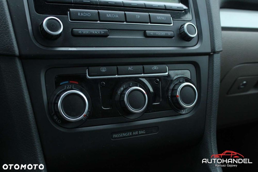 Volkswagen Golf - 13