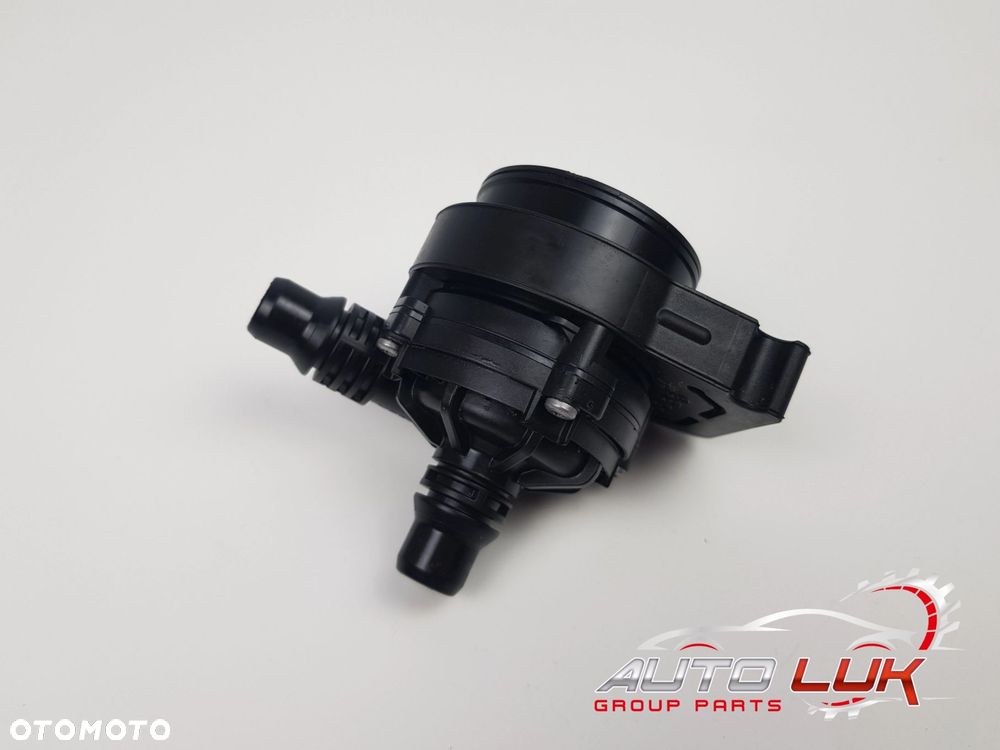 Dodatkowa Pompka Pompa wody BMW X1 U11 5A020E0 - 1