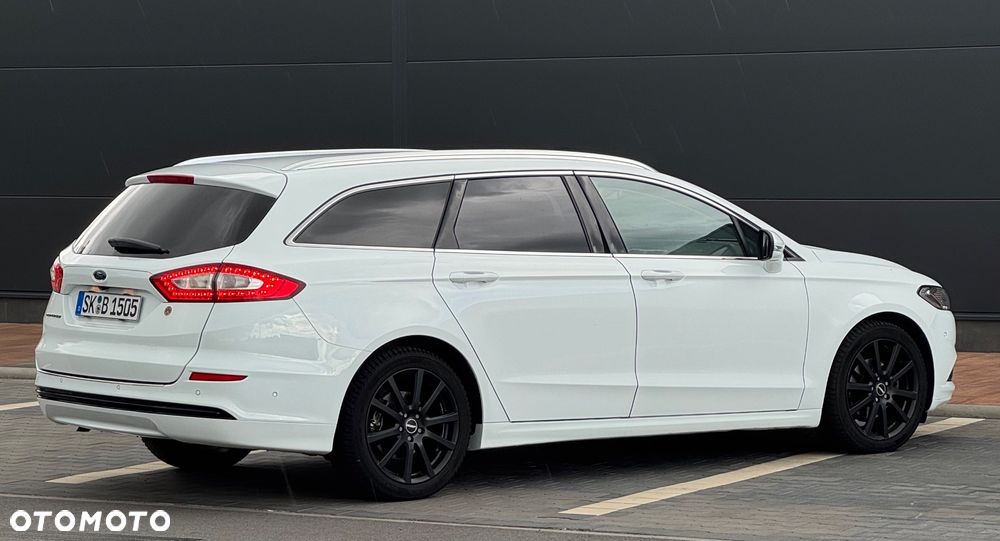 Ford Mondeo 2.0 TDCi STart-Stopp Titanium - 11
