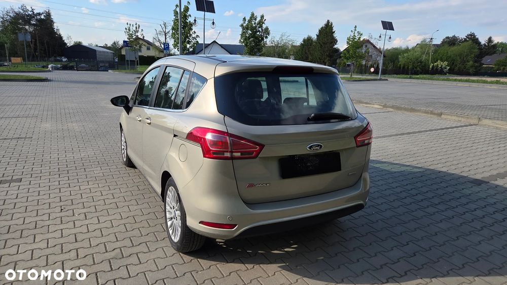Ford B-MAX - 11