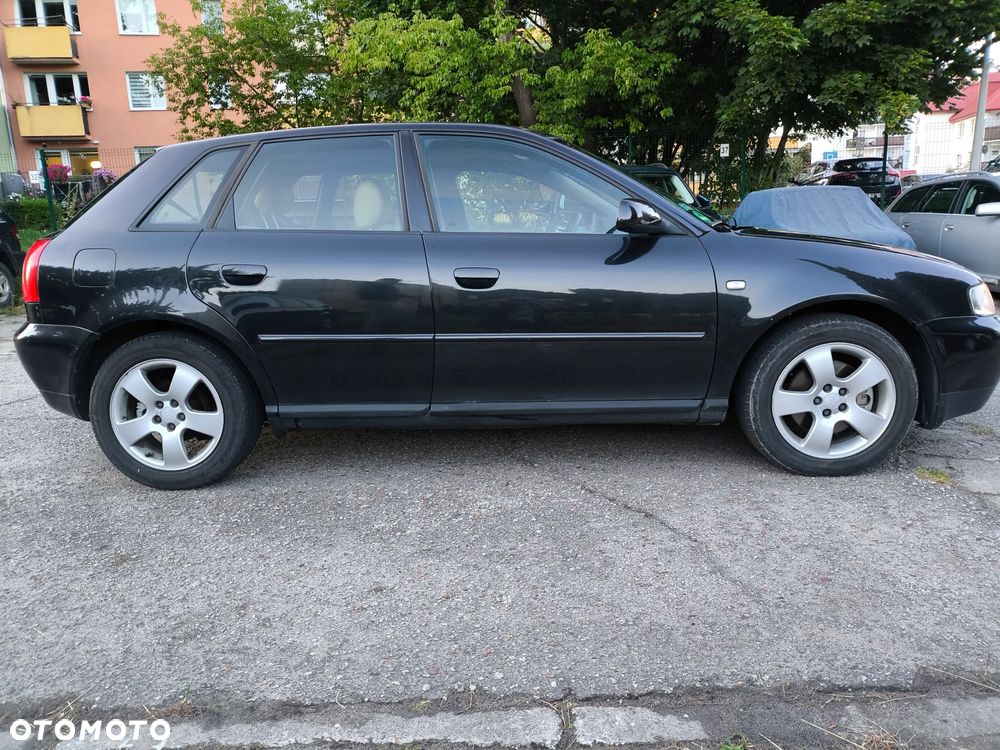 Audi A3 Sportback 1.8T Attraction - 5