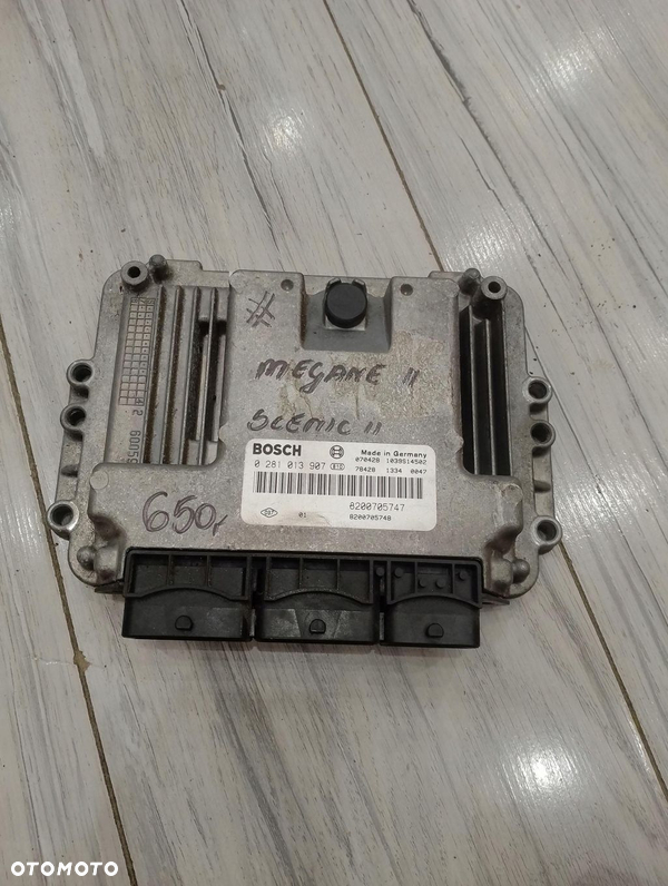 KOMPUTER STEROWNIK 8200705747 0281013907 RENAULT MEGANE II SCENIC II
