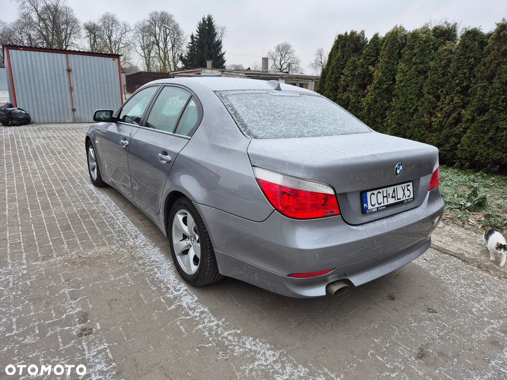 BMW Seria 5 520d - 2