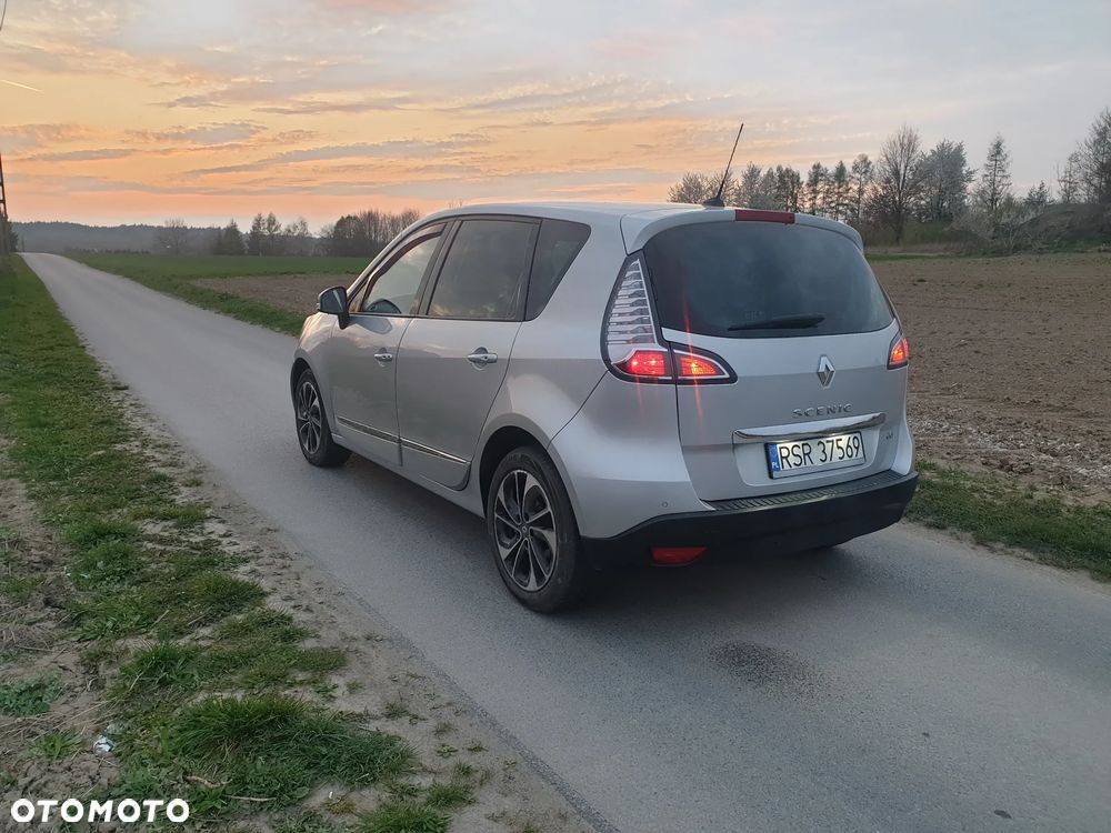 Renault Scenic 1.5 dCi Bose - 4