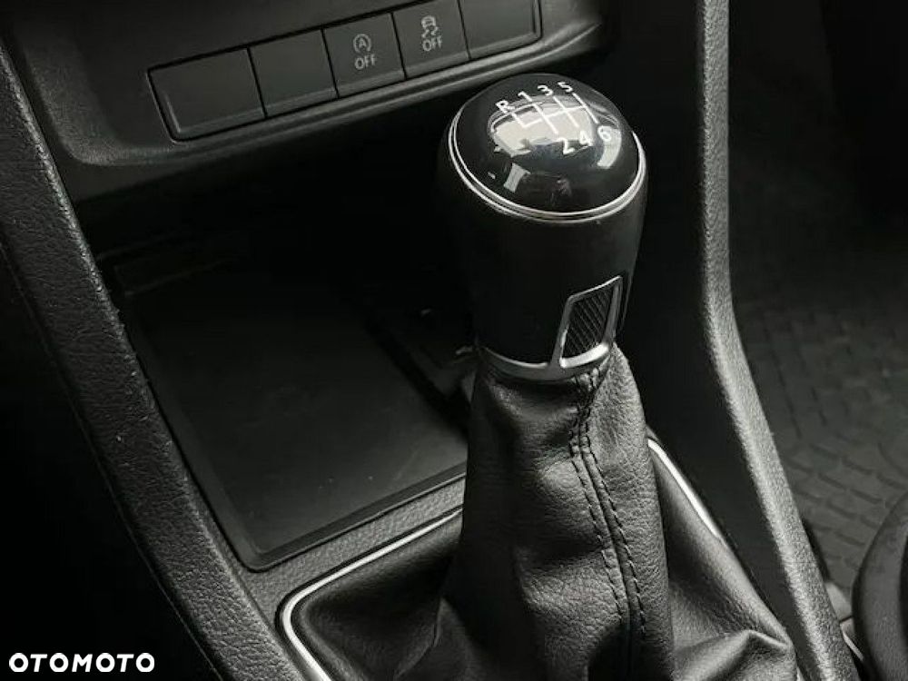 Volkswagen Caddy - 33