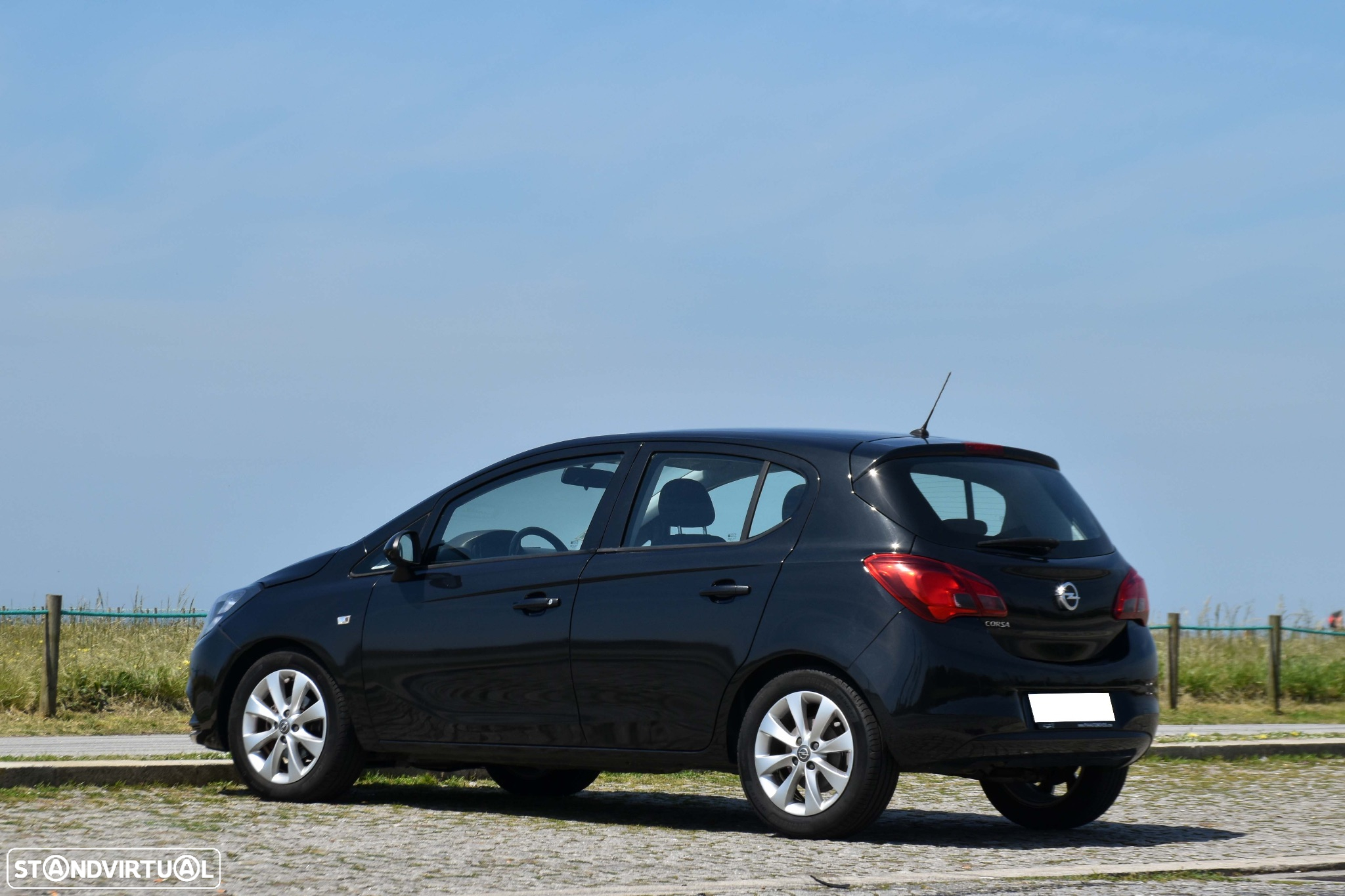 Opel Corsa 1.2 Dynamic - 4