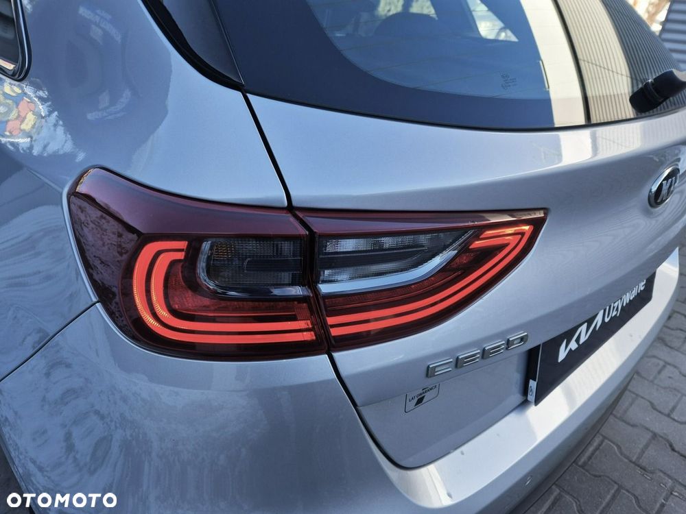 Kia Ceed 1.6 CRDi mHEV M - 18