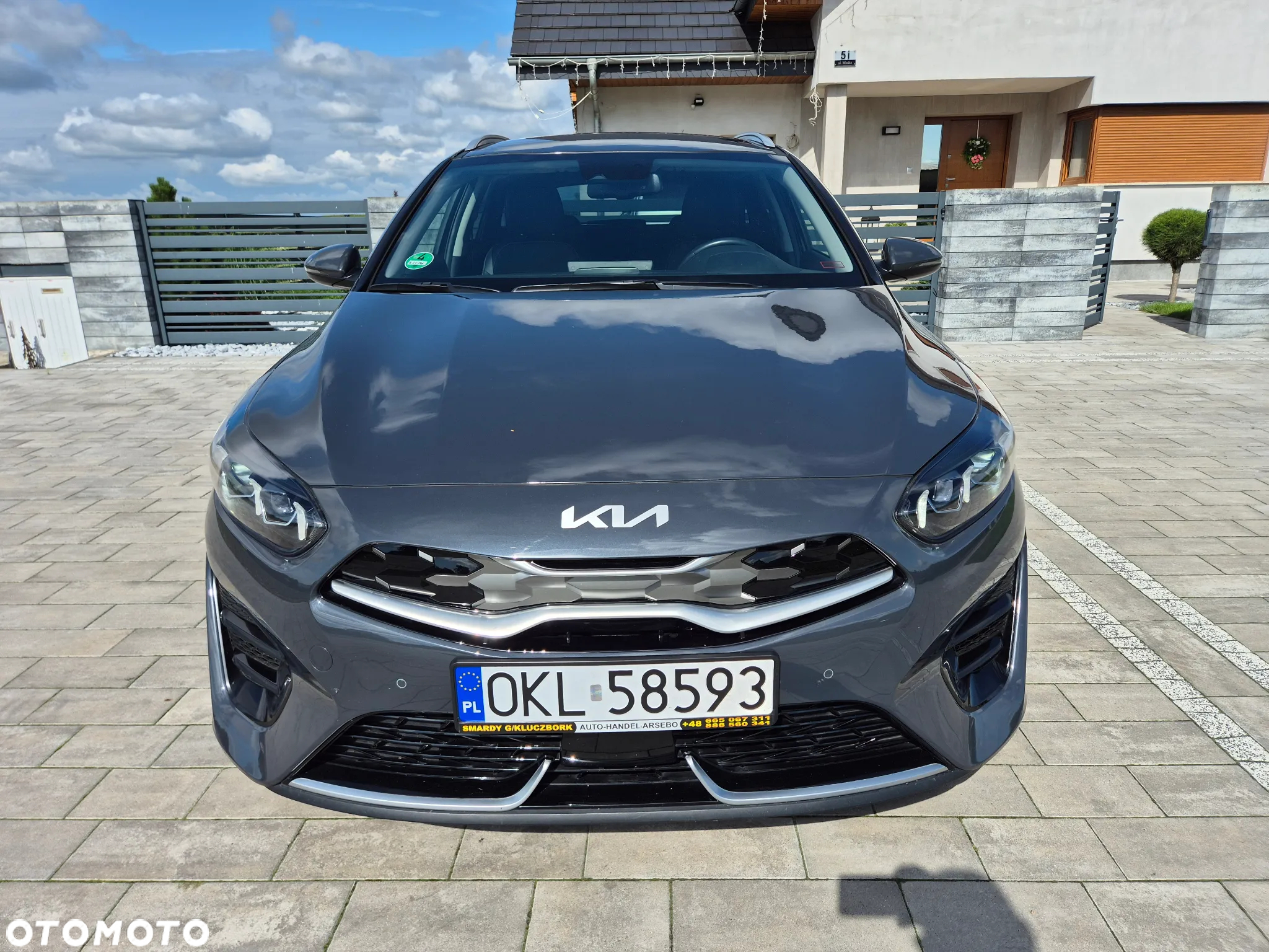 Kia Ceed - 25