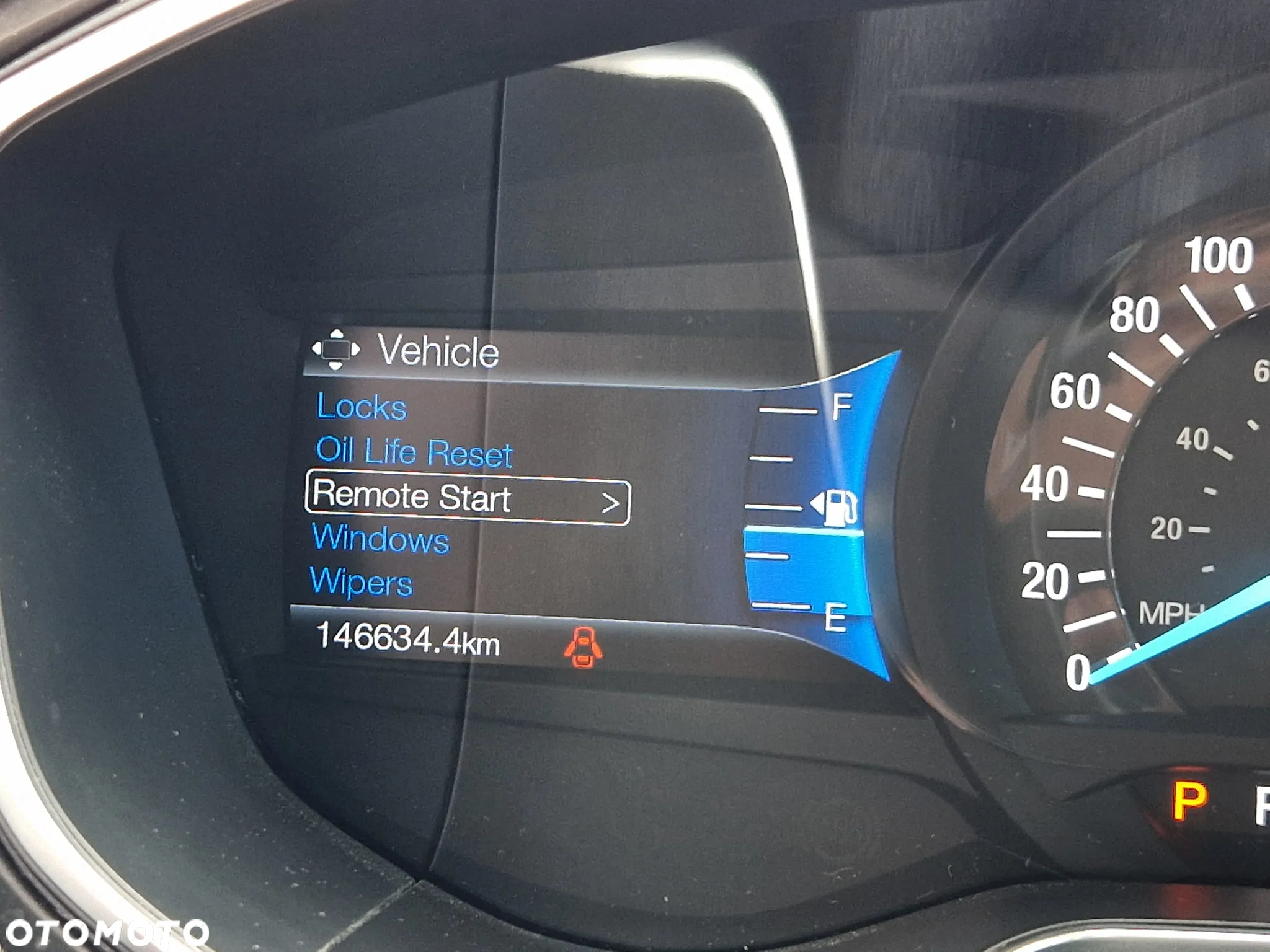 Ford Fusion 2.0 EcoBoost Titanium - 23