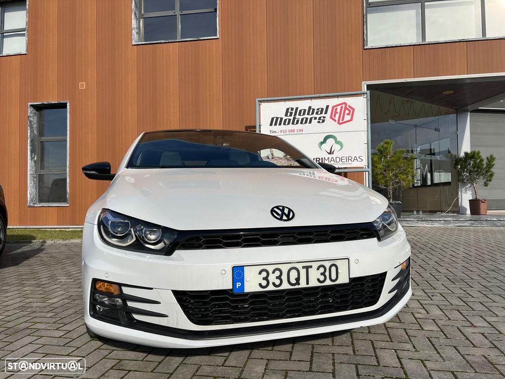 VW Scirocco 2.0 TDI Sport DSG - 1