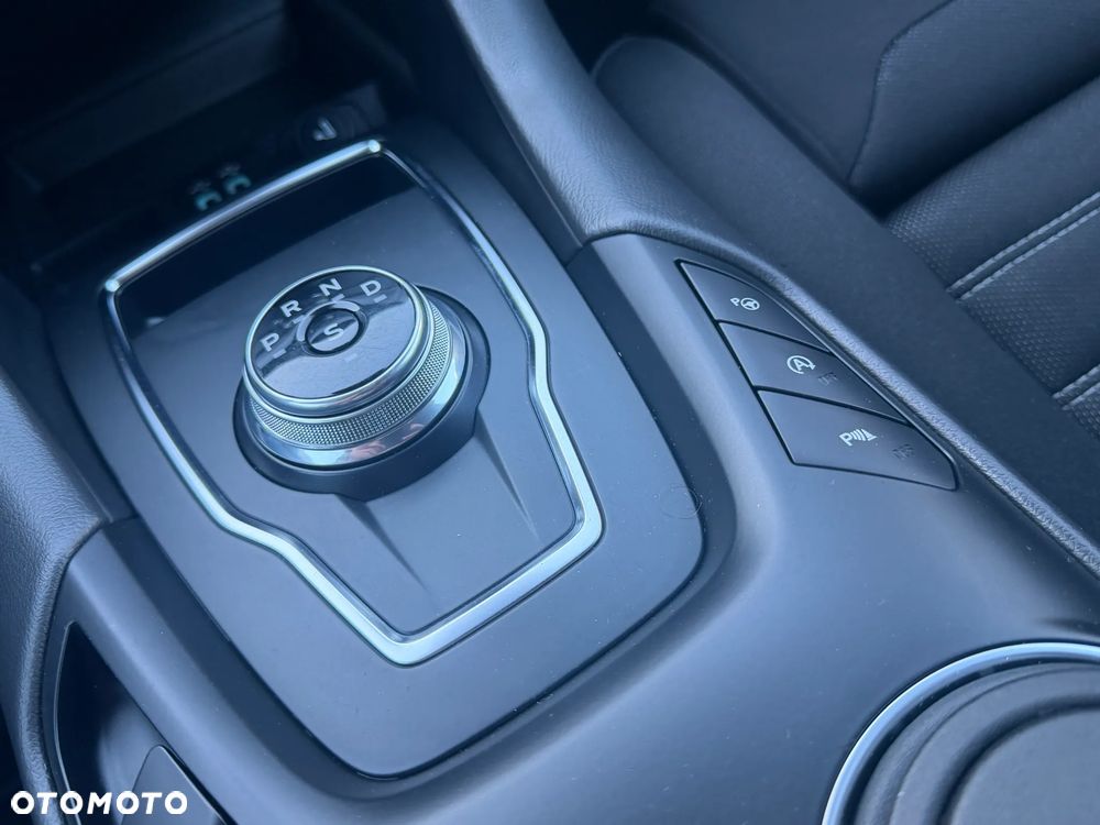 Ford Mondeo 2.0 EcoBlue Titanium - 10
