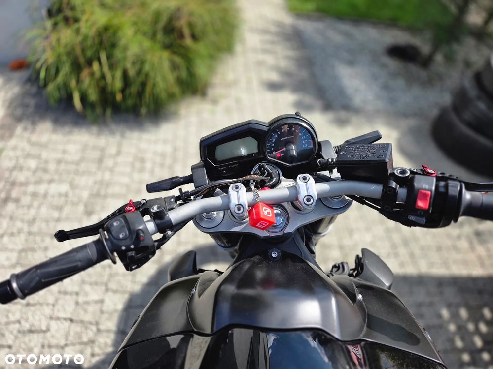 Yamaha XSR - 3