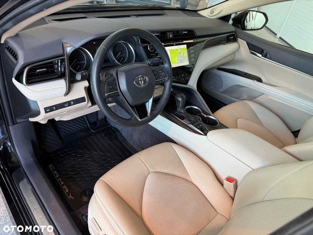 Toyota Camry 2020 photo 5