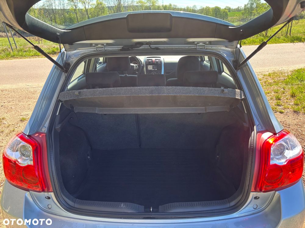 Toyota Auris 1.33 VVT-i Life+ - 10