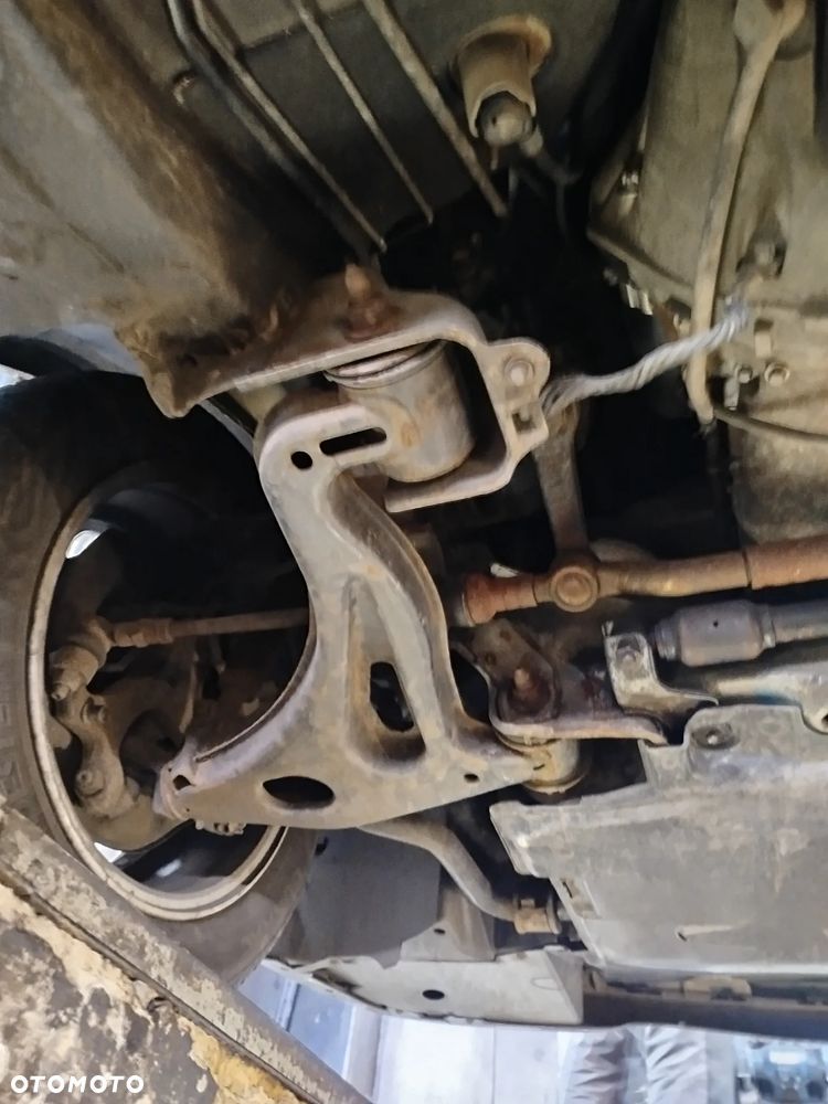 Mercedes-Benz CLK - 24