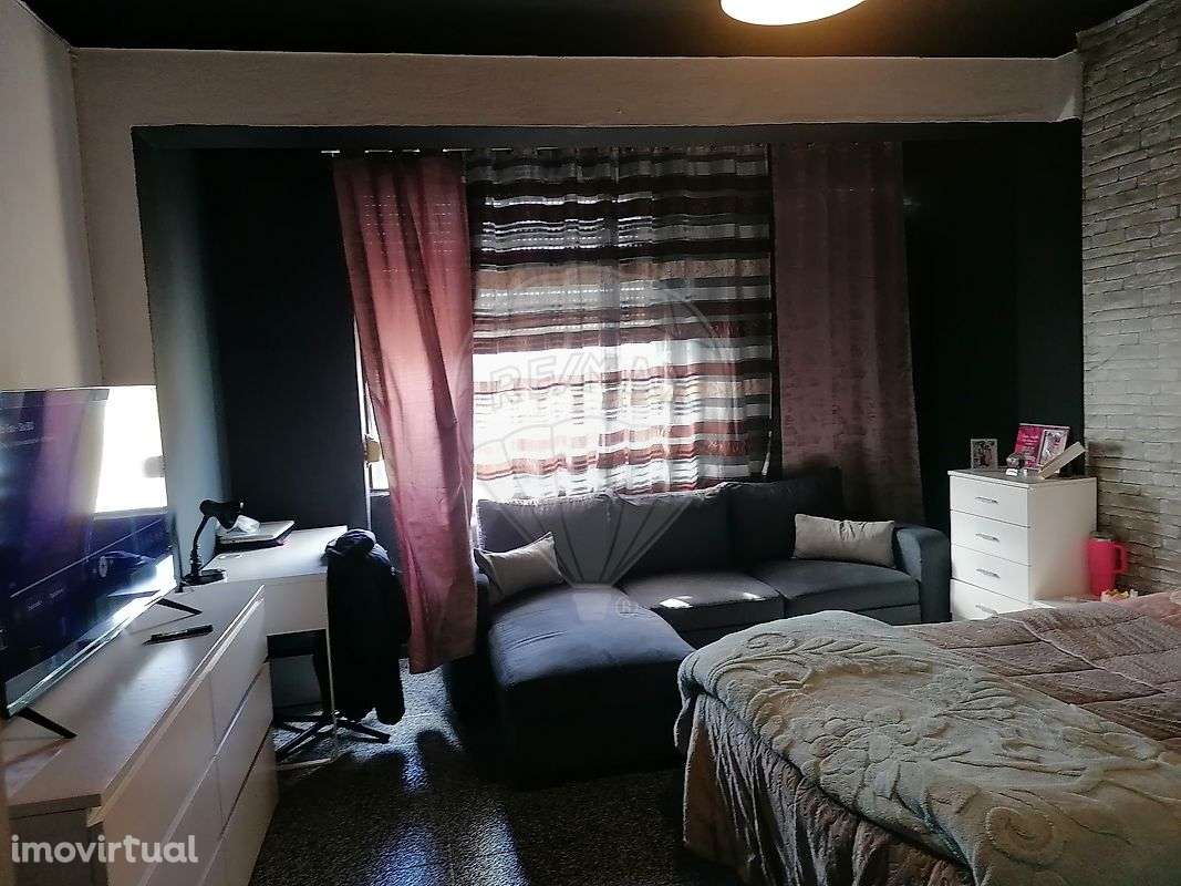 Apartamento T1 para venda - Grande imagem: 2/17