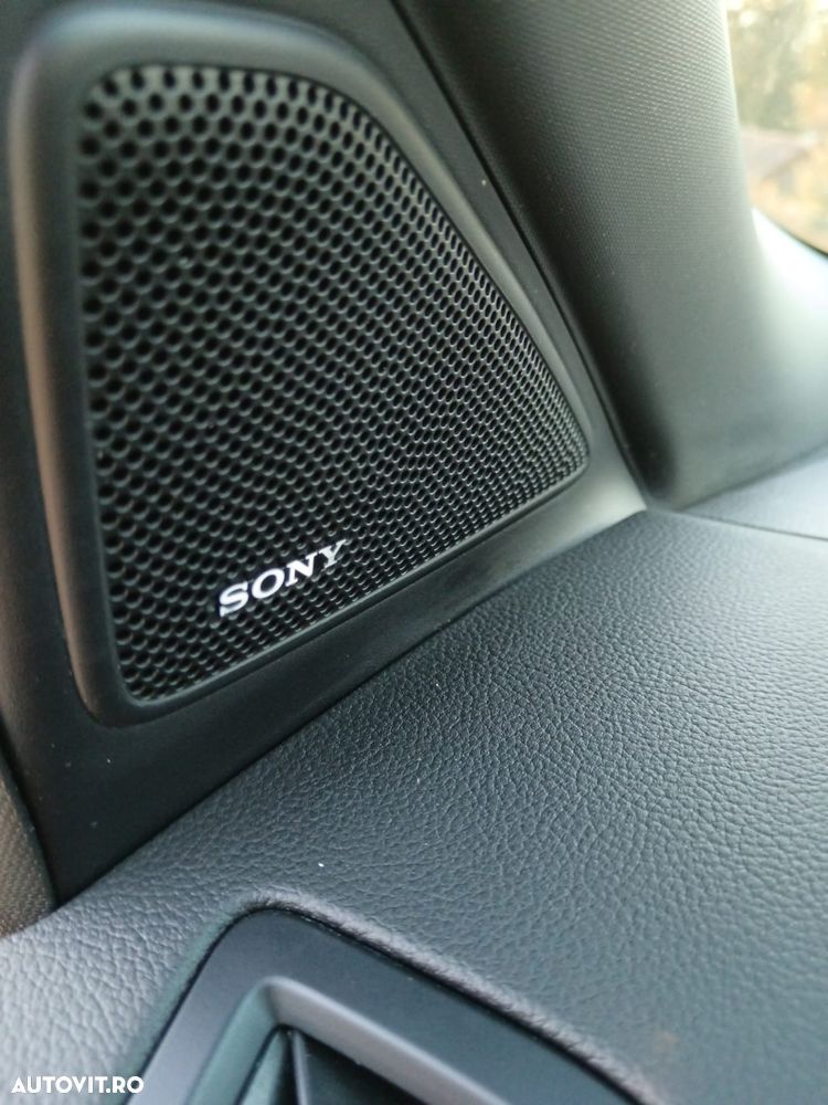 Ford Kuga 1.5 EcoBoost 4WD Aut. ST-Line - 25