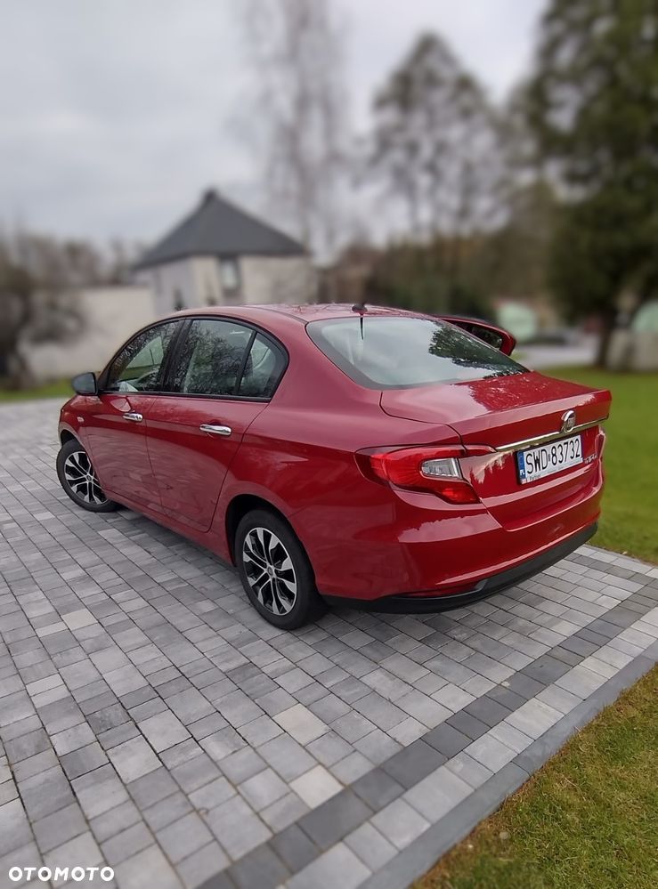 Fiat Tipo 1.4 16v Lounge EU6d - 2