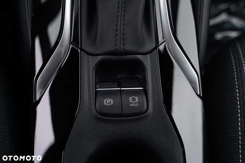 Toyota Corolla 1.8 Hybrid Comfort - 20