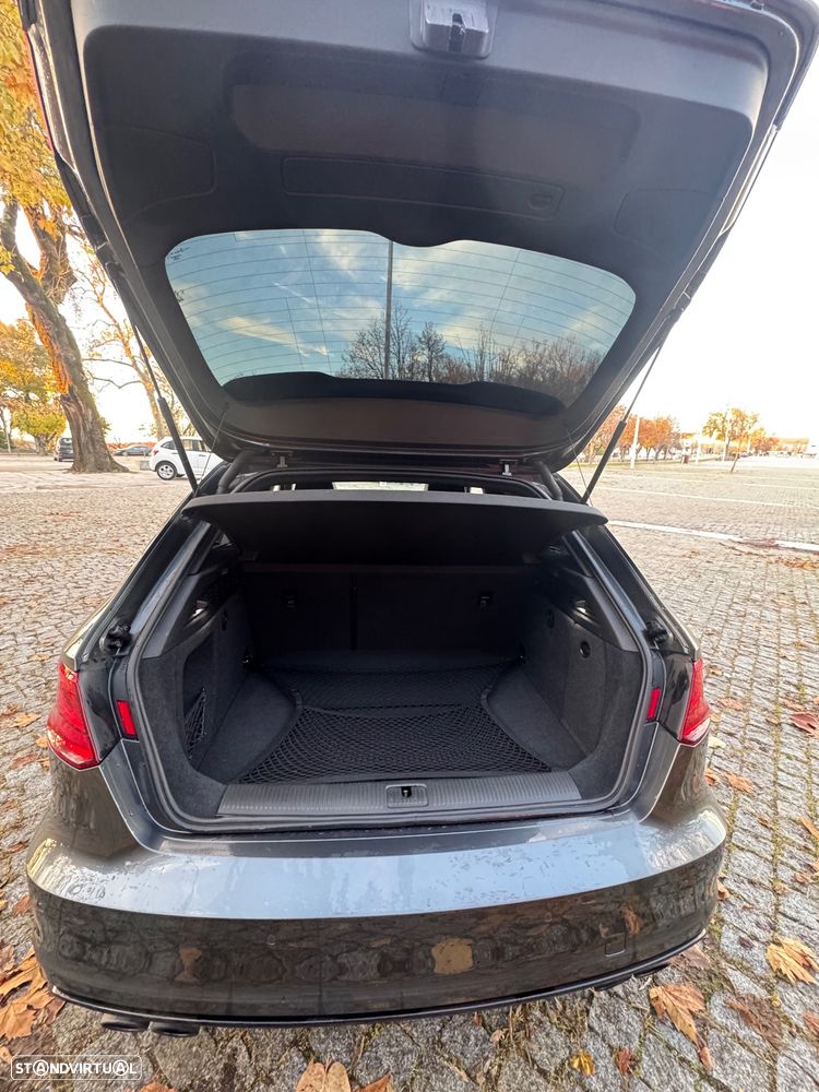 Audi S3 Sportback 2.0 TFSi quattro S tronic - 12