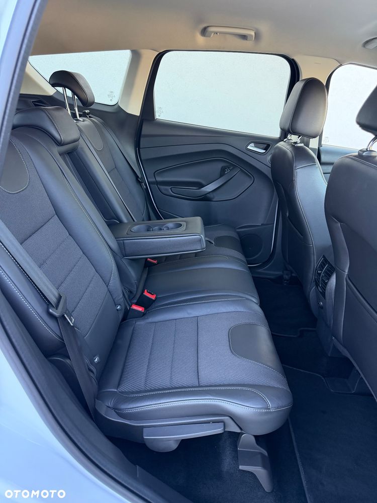 Ford Kuga 2.0 TDCi 4x4 Business Edition - 20