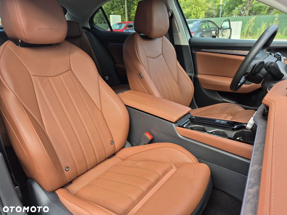 Skoda Superb 2.0 TSI 4x4 L&K DSG - 12