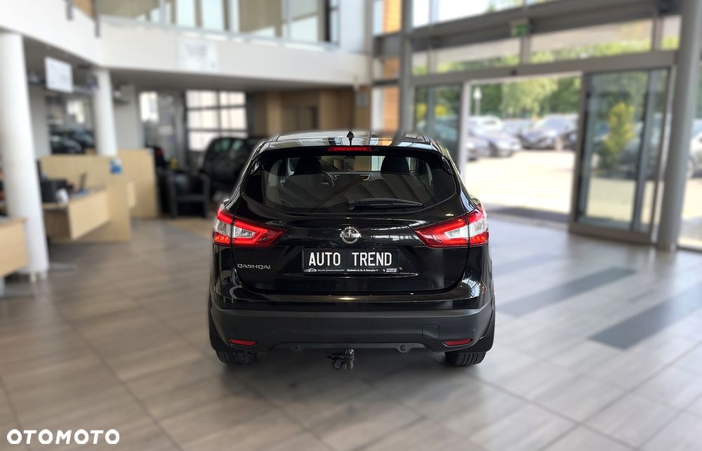 Nissan Qashqai 1.2 DIG-T N-Connecta EU6 - 6