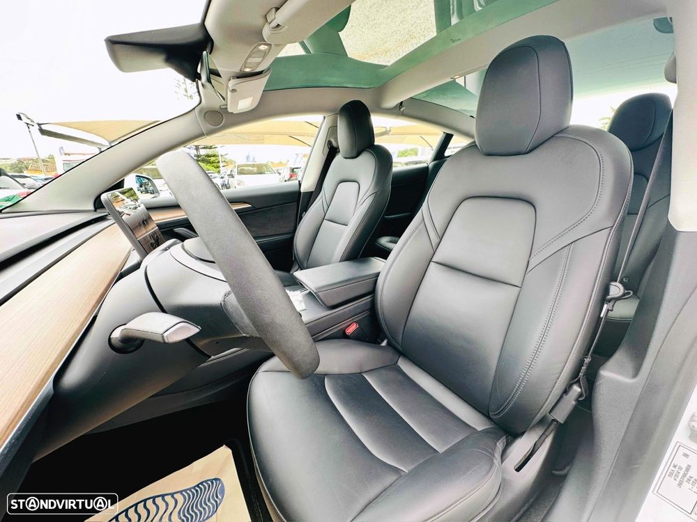 Tesla Model 3 Standard Range Plus RWD - 11