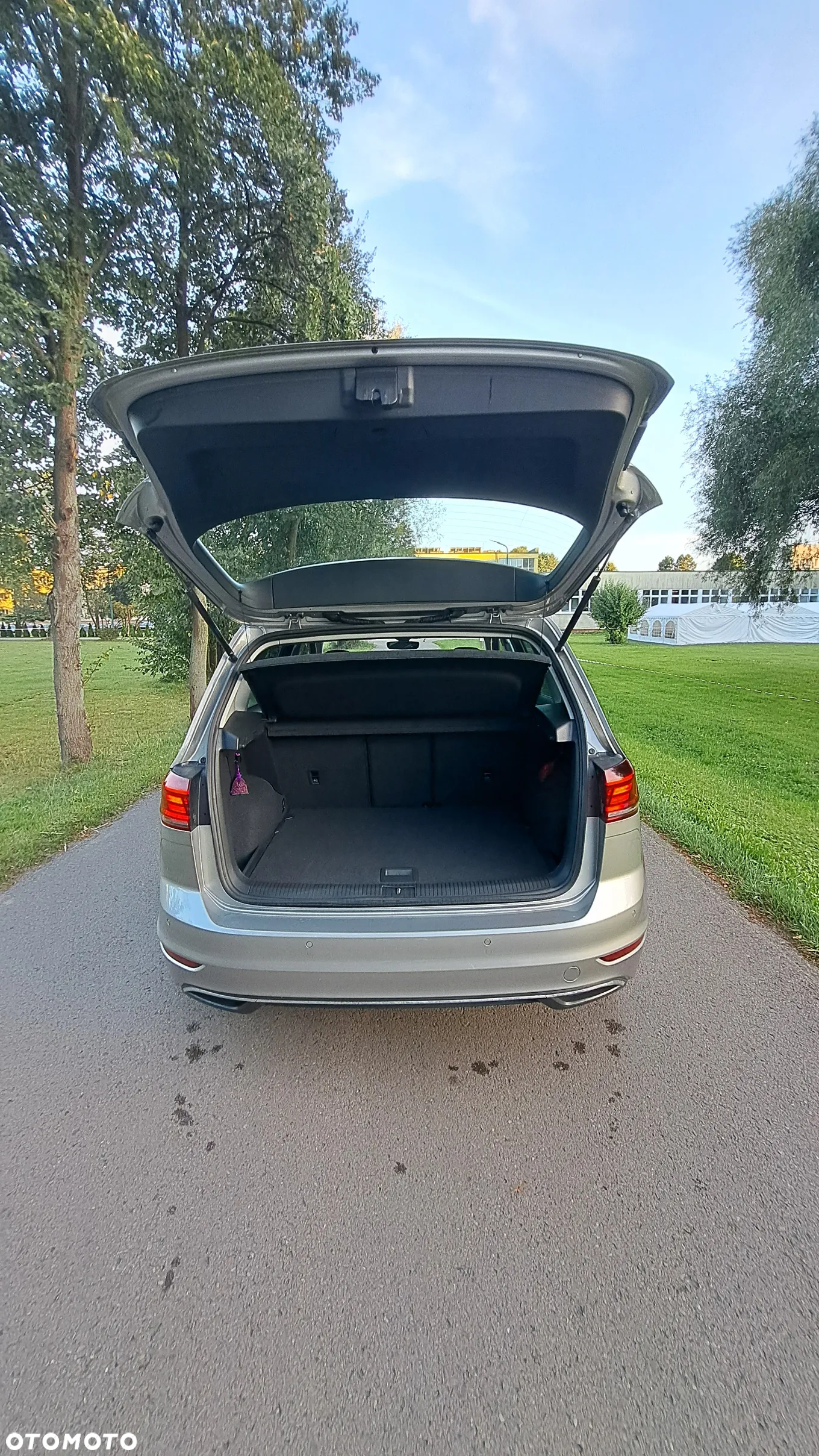 Volkswagen Golf Sportsvan 1.5 TSI ACT DSG Comfortline - 30