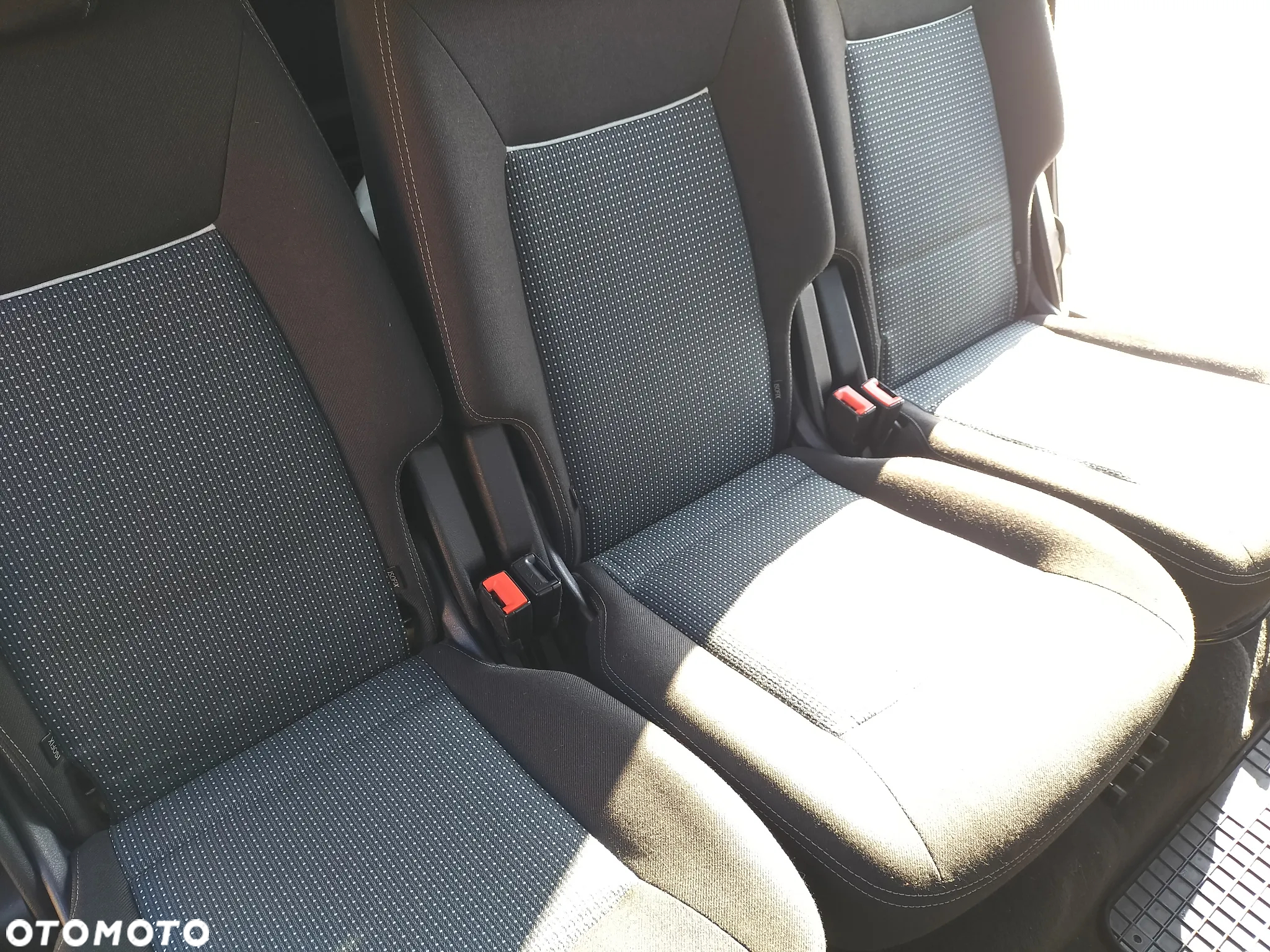 Ford S-Max 2.0 TDCi Trend - 10