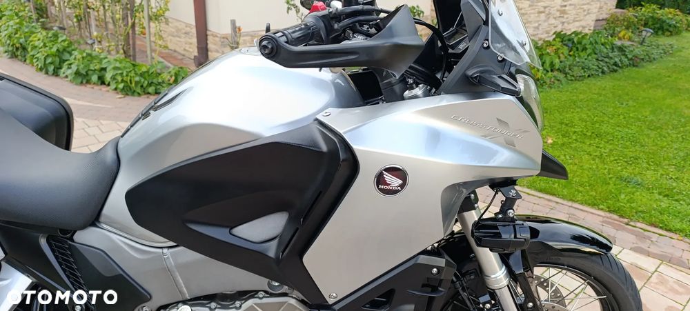 Honda VFR - 26