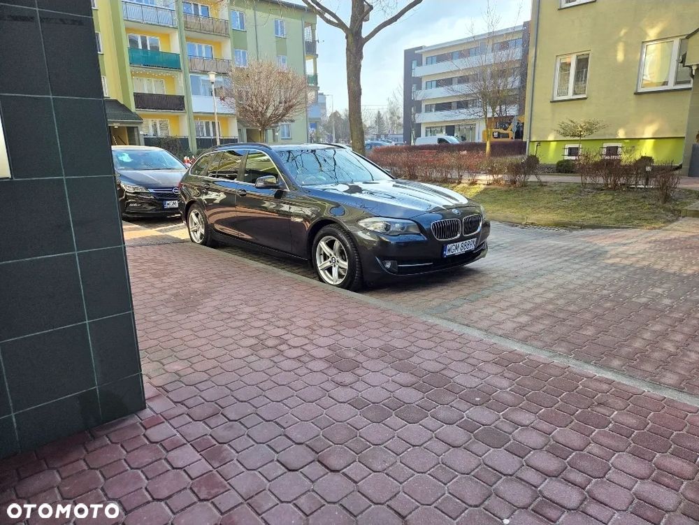 BMW Seria 5 - 24