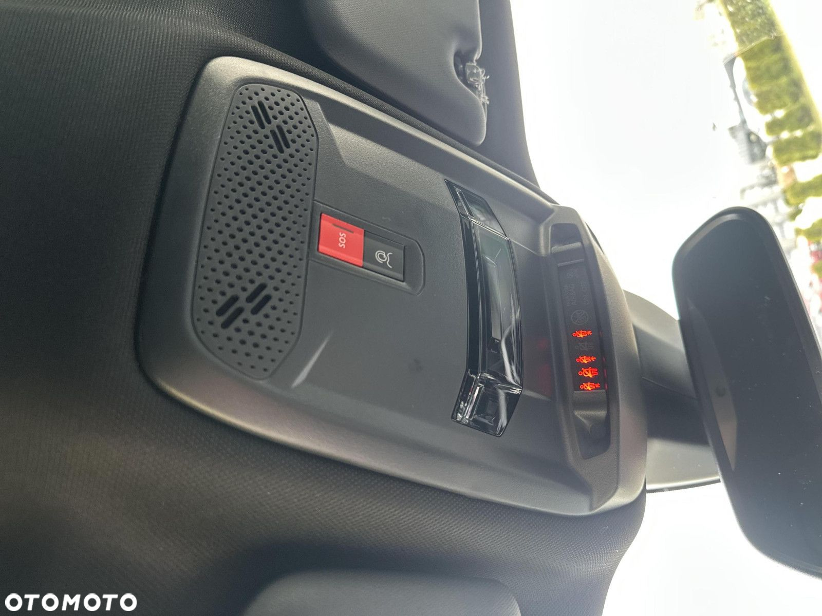 Peugeot 2008 - 22