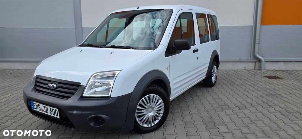 Ford Transit Connect - 11