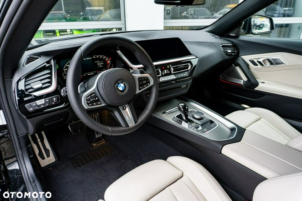 BMW Z4 - 11