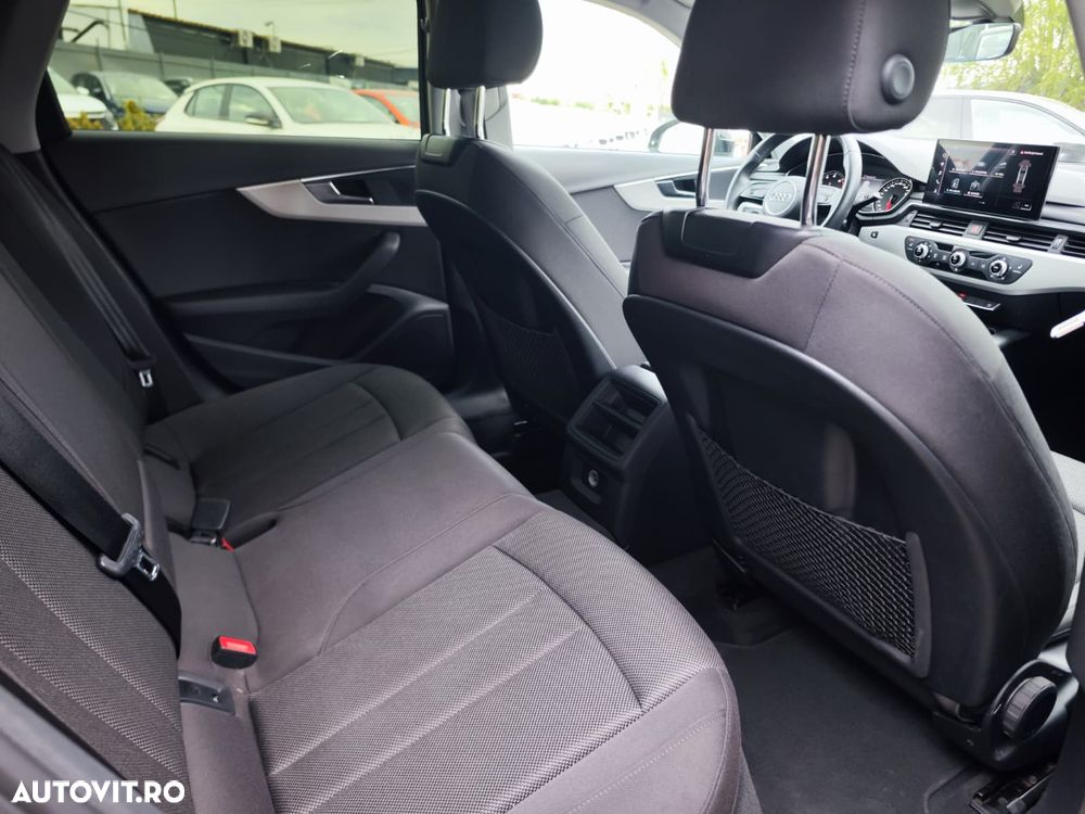 Audi A4 35 TFSI S tronic MHEV Advanced - 14